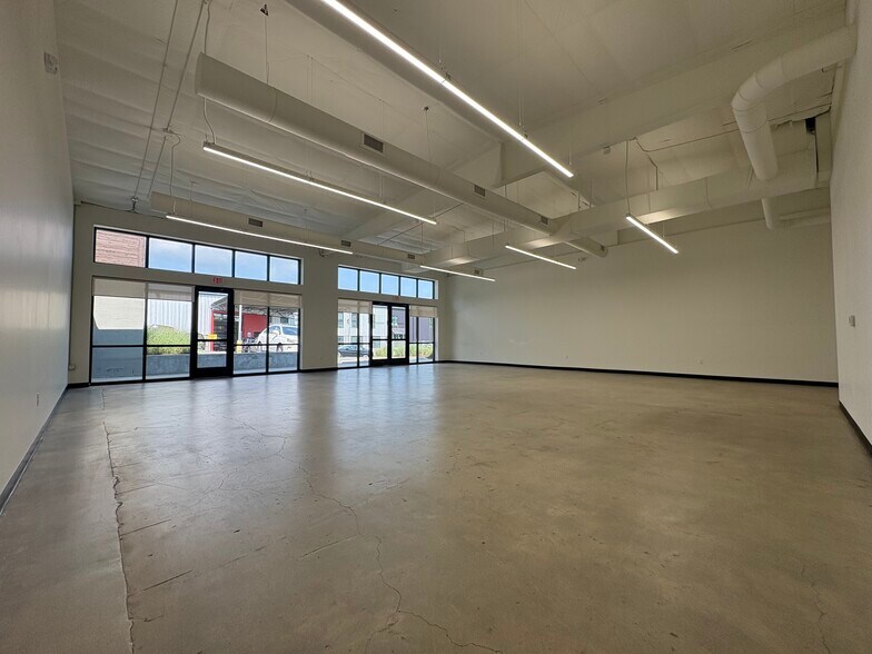 More Photos Of 609 Merritt Ave, Nashville Freestanding For Lease