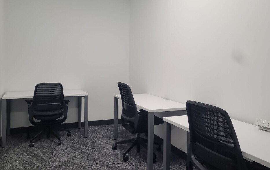 More Photos Of 2180 Harvard St, Sacramento Coworking Space