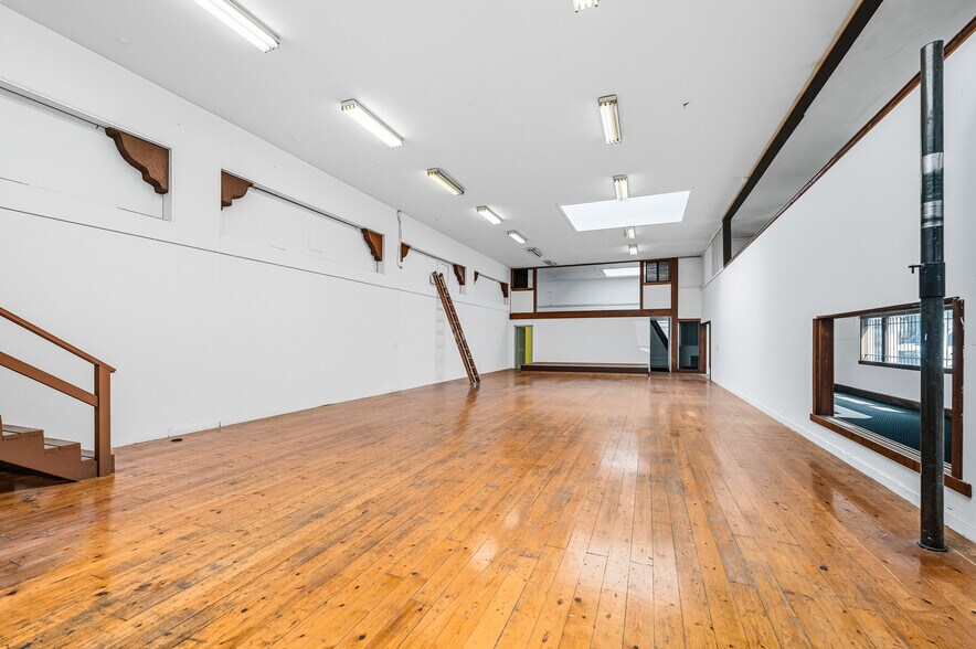 More Photos Of 11300-11320 W Pico Blvd, Los Angeles Storefront For Lease