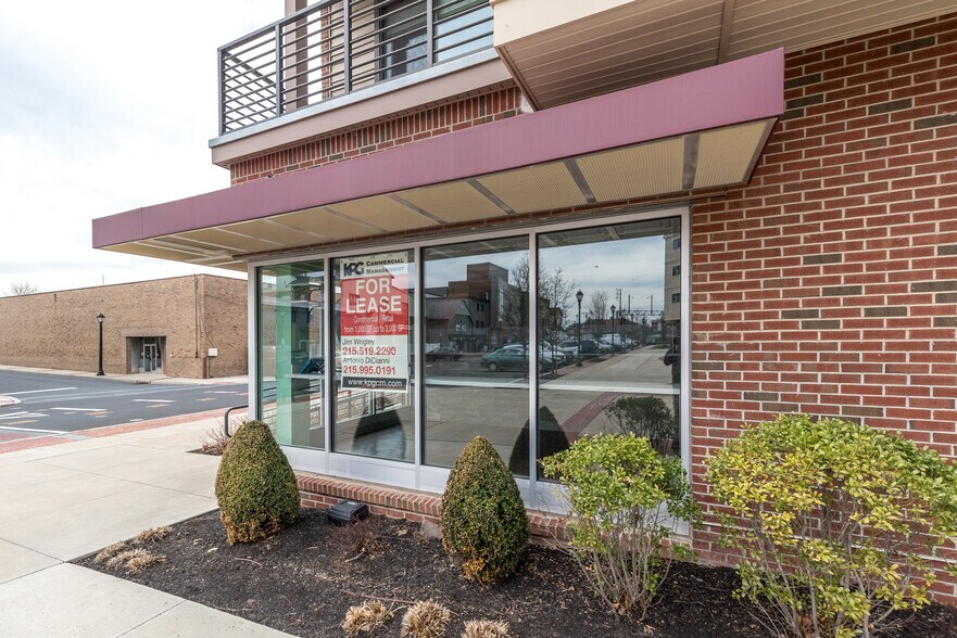 More Photos Of 325 Madison St, Lansdale Apartments For Lease