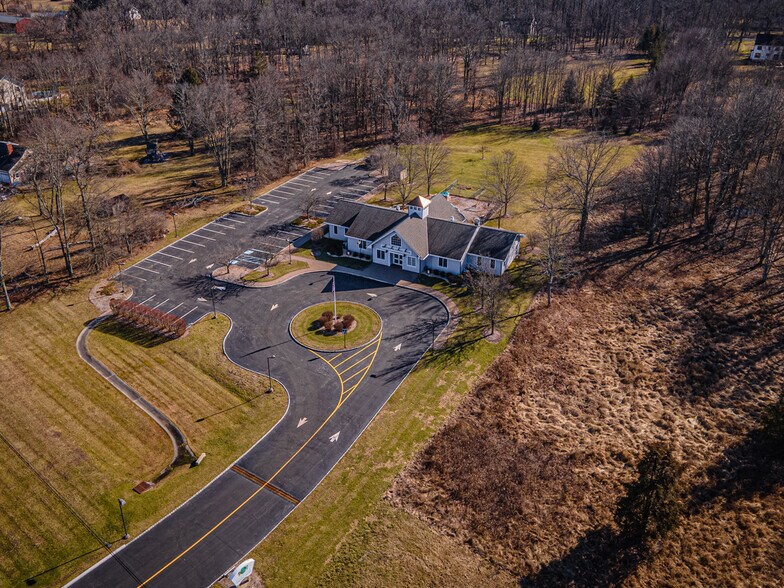 More Photos Of 466 State Route 12, Flemington Schools For Lease