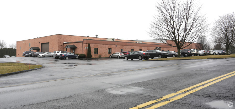 Primary Photo Of 2 Danforth Dr, Palmer Township Warehouse For Lease