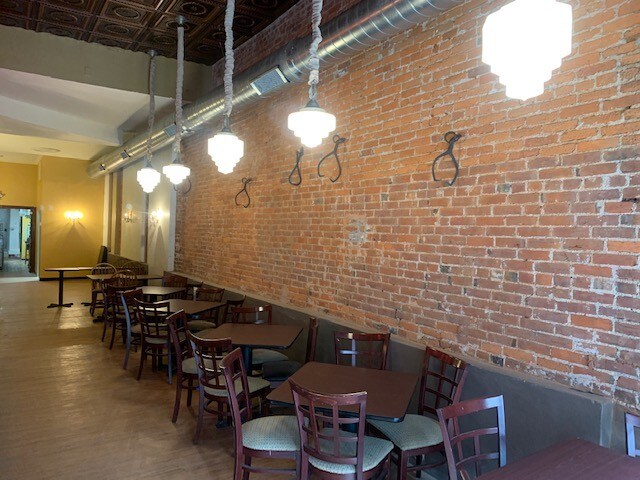 More Photos Of 38-40 S 19th St, Philadelphia Restaurant For Lease