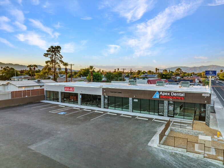 More Photos Of 4000 W Sahara Ave, Las Vegas Freestanding For Lease