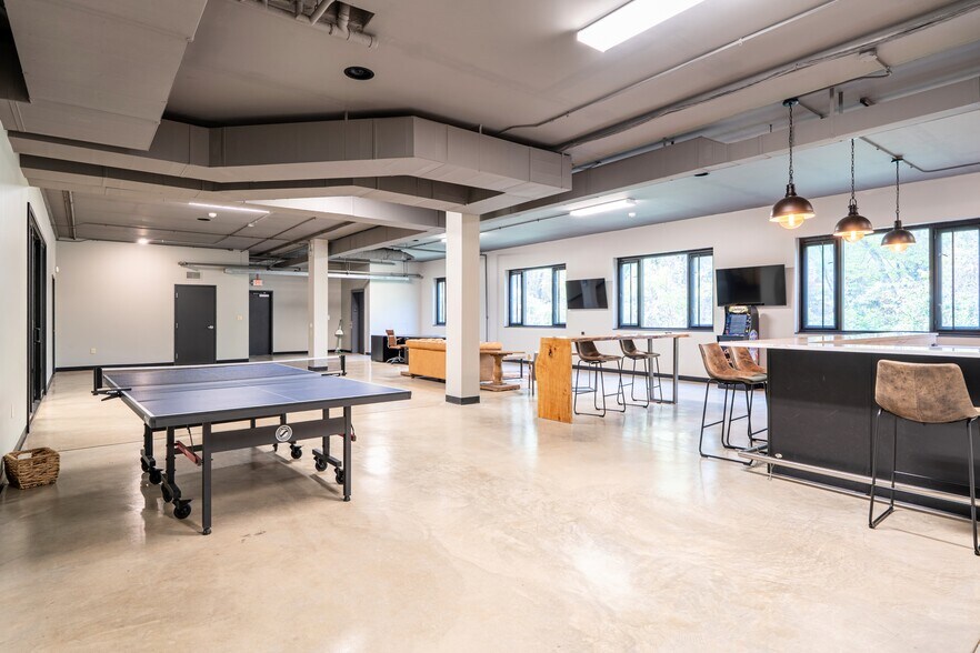 More Photos Of 78 S Main St, Glen Carbon Office For Lease