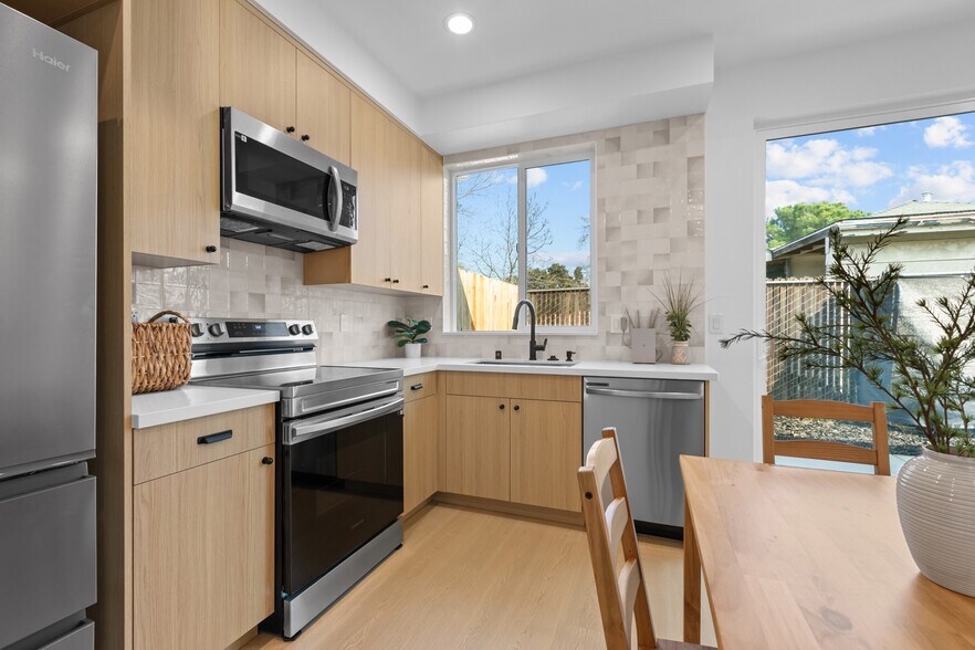More Photos Of 4401 El Camino Ave, Sacramento Apartments For Sale