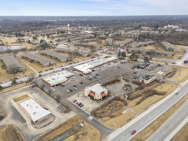 More Photos Of 10S660 Kingery Hwy, Willowbrook Office For Sale