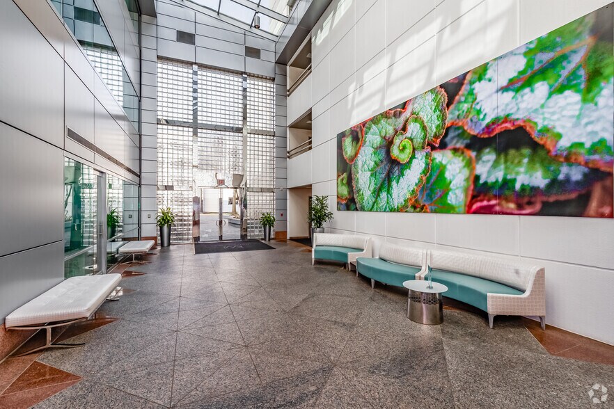 More Photos Of 8260 Willow Oaks Corporate Dr, Fairfax Medical For Lease