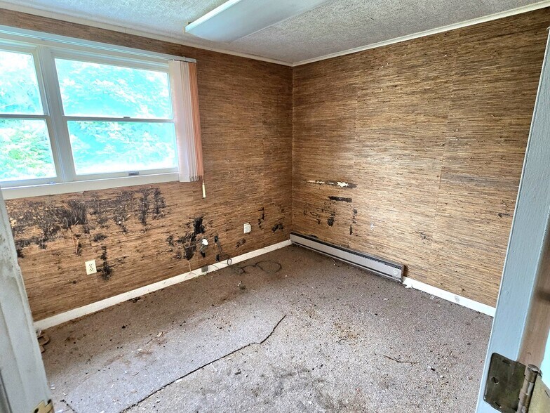 More Photos Of 420 Long Hill Rd, Groton Medical For Sale