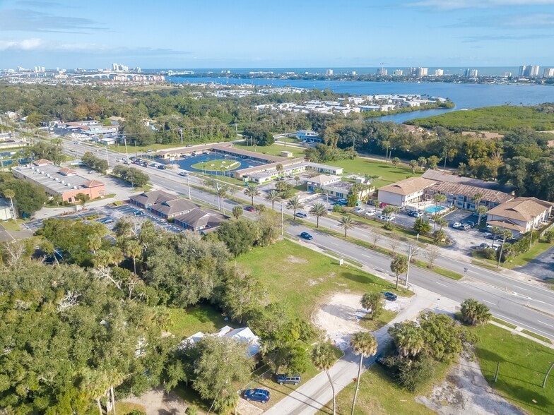 More Photos Of 1420 S Ridgewood Ave, Daytona Beach Land For Sale