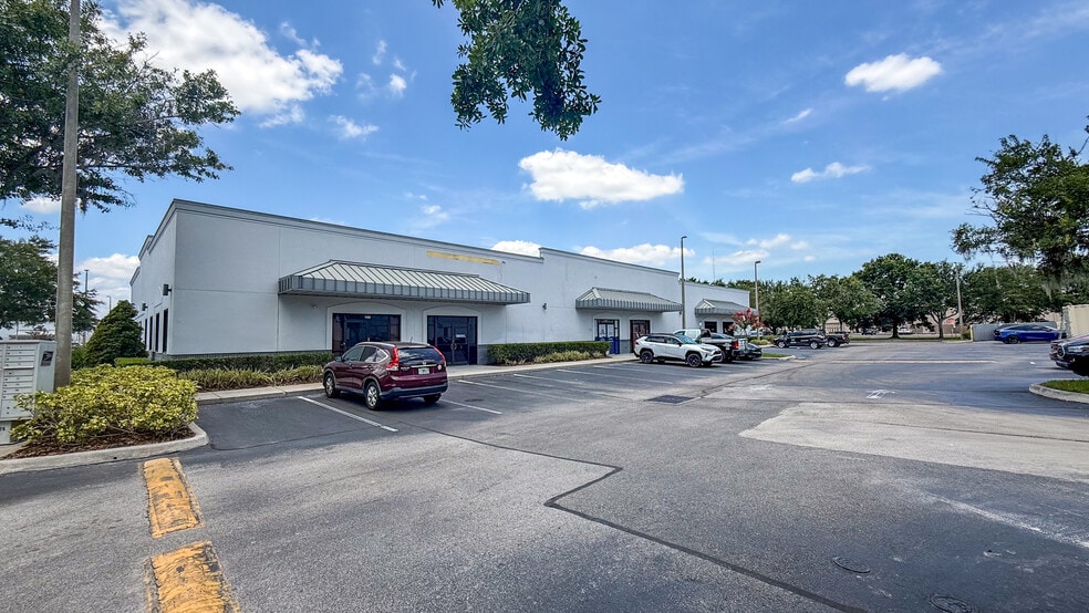 More Photos Of 1222 Winter Garden Vineland Rd, Winter Garden Unknown For Lease