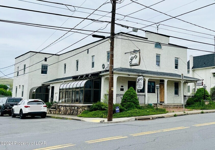 More Photos Of 501 N Main St, Old Forge Restaurant For Sale
