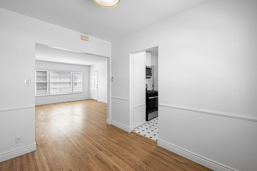 More Photos Of 1458 E Wilson Ave, Glendale Apartments For Sale