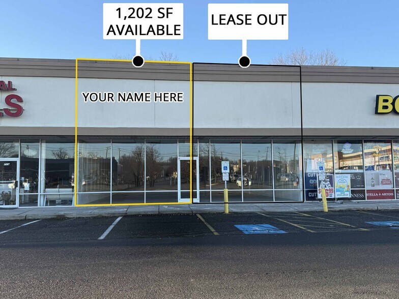 More Photos Of 789 Saint George Ave, Woodbridge Freestanding For Lease