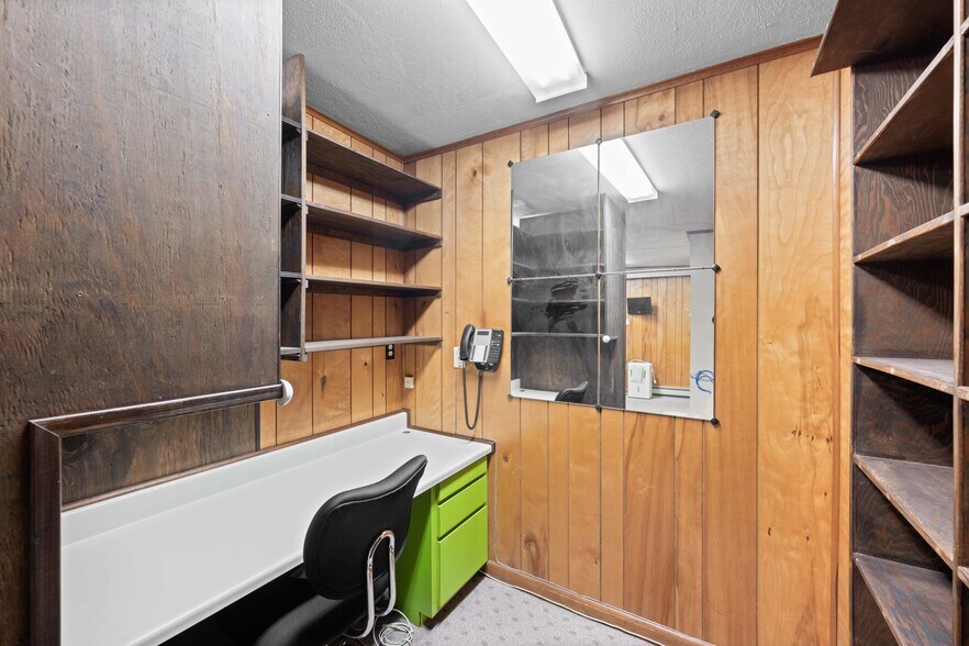 More Photos Of 123 W Main St, Trappe Medical For Sale