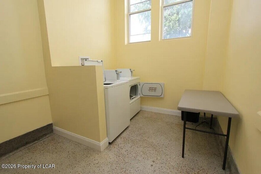 More Photos Of 611 N Main St, Plains Apartments For Sale