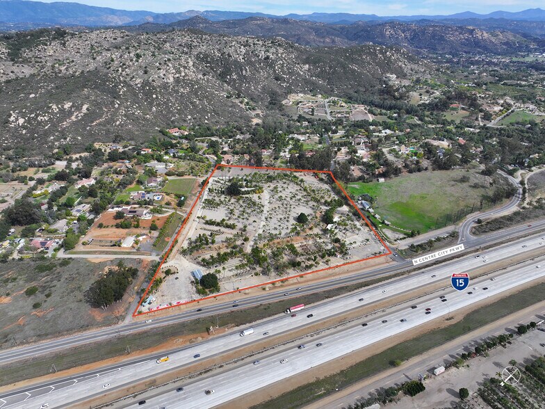 More Photos Of 26437 N Centre City Pky, Escondido Land For Sale