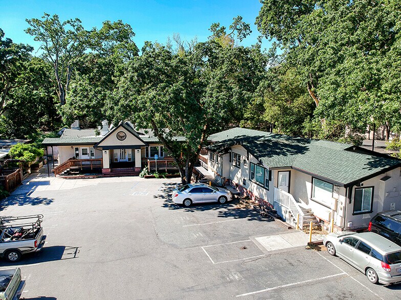 Primary Photo Of 3547-3549 Wilkinson Ln, Lafayette Office For Lease