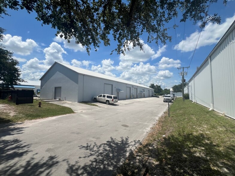 More Photos Of 3355 SW 42nd Ave, Palm City Warehouse For Sale
