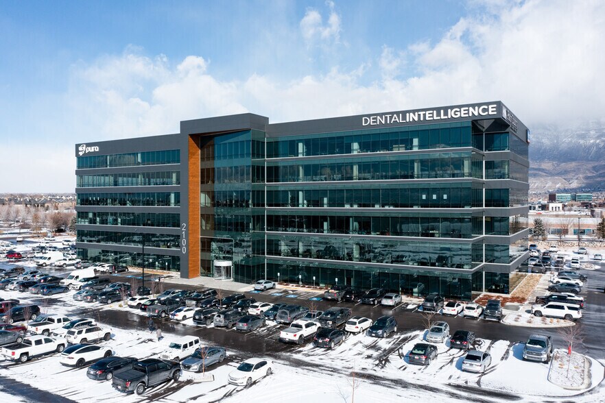 Primary Photo Of 2100 W Pleasant Grove Blvd, Pleasant Grove Office For Lease