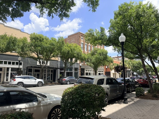 More Photos Of 128-130 N Patterson, Valdosta Storefront Retail Office For Sale