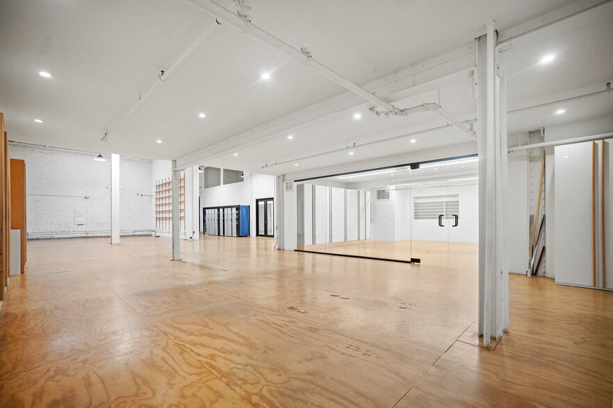 More Photos Of 1706 W Sunset Blvd, Los Angeles Apartments For Lease