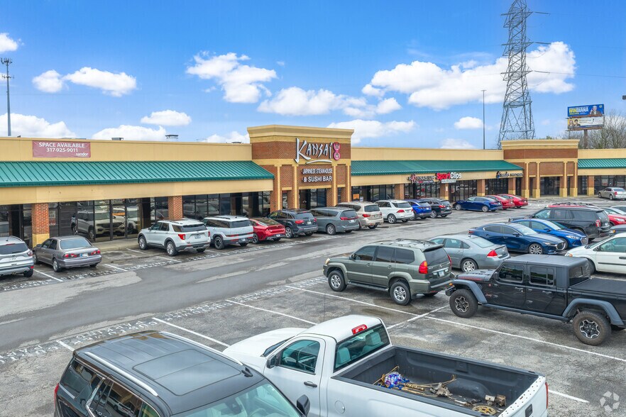 More Photos Of 1370 Veterans Pky, Clarksville Restaurant For Lease