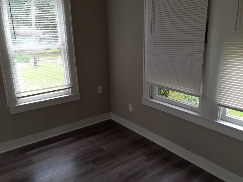 More Photos Of 3205 Illinois St, Baytown Apartments For Sale