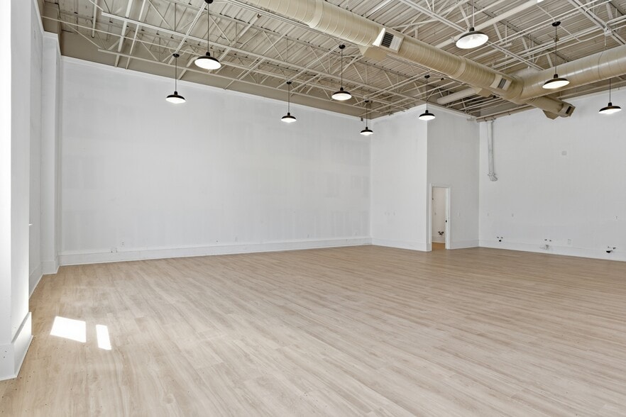 More Photos Of 901 Woodland St, Nashville Office For Lease