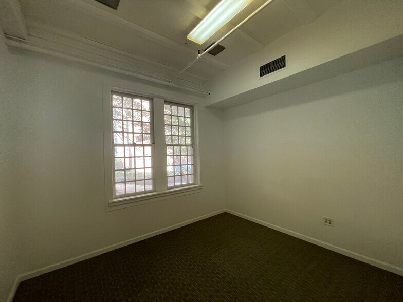 More Photos Of 18 W First St, Dayton Loft Creative Space For Sale