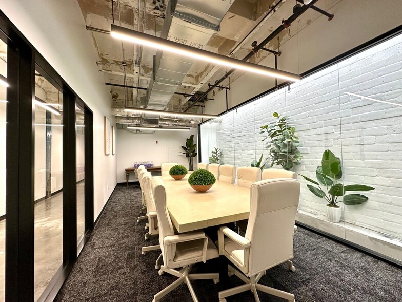 More Photos Of 2410 Polk St, Houston Office For Lease