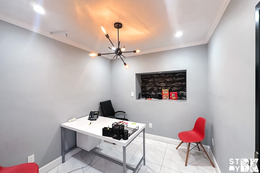 More Photos Of 1274 Fulton St, Brooklyn Storefront Retail Office For Lease