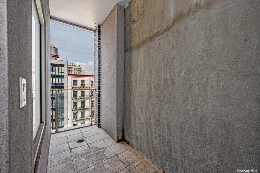 More Photos Of 89 Bowery, New York Medical For Sale