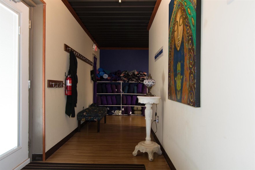 More Photos Of 600 E Old Hickory Blvd, Madison Freestanding For Sale