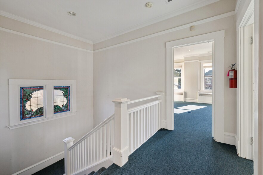 More Photos Of 1424 Chapin Ave, Burlingame Office For Lease