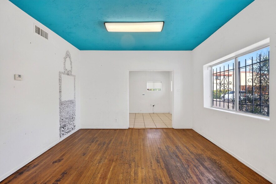 More Photos Of 3838 N 7th St, Phoenix Office For Lease