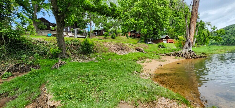 More Photos Of 469 River Rd, Lakeview Trailer Camper Park For Sale