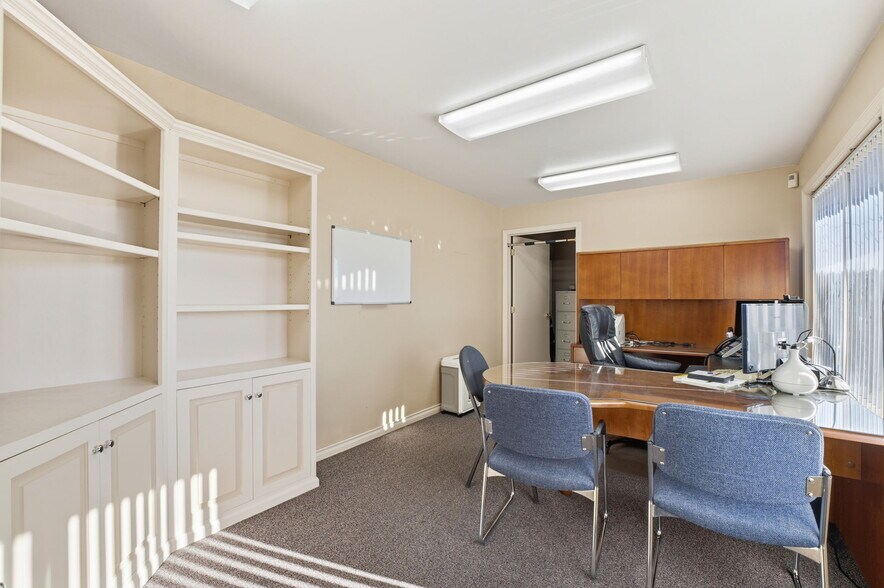 More Photos Of 3802 Tieton Dr, Yakima Office Residential For Sale