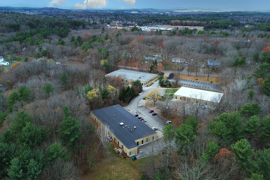 More Photos Of 11 Beaver Brook Rd, Littleton Light Manufacturing For Lease