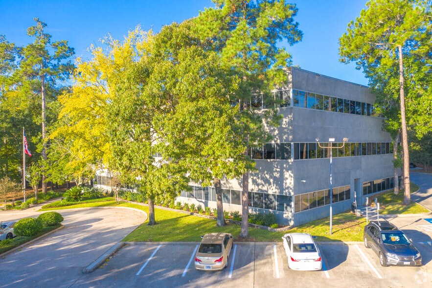 Primary Photo Of 2040 N Loop 336 W, Conroe Office For Lease