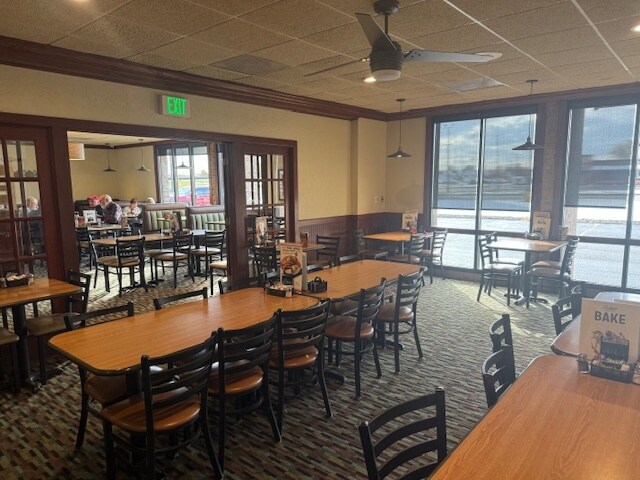 More Photos Of 107 Northpointe Blvd, Elkhart Restaurant For Sale