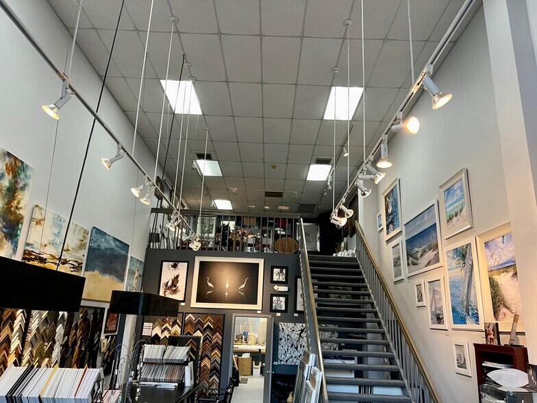 More Photos Of 3625 Alt 19, Palm Harbor Storefront Retail Office For Sale