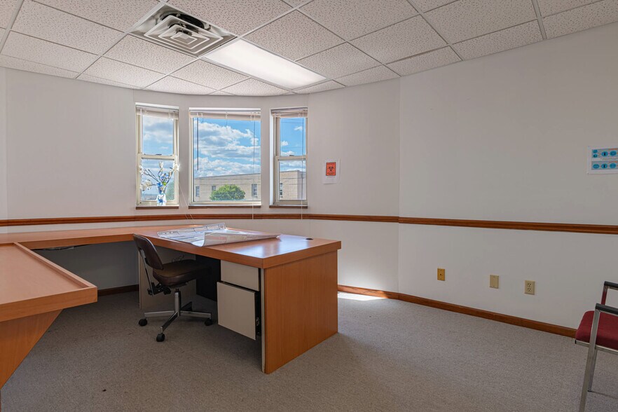 More Photos Of , Fairborn Office For Sale