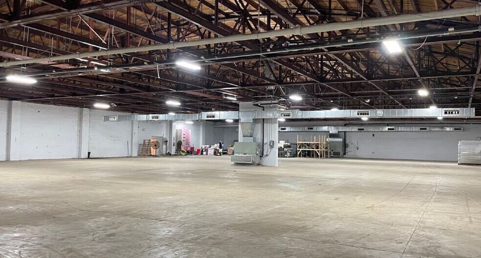 More Photos Of 1215 S 13th St, Wilmington Warehouse For Lease