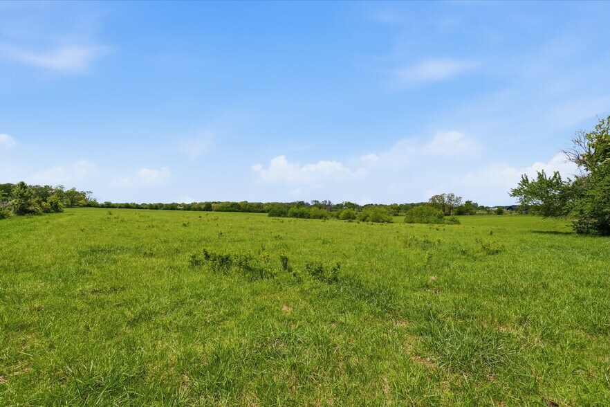 More Photos Of TR 2&3 1400 Block W Mount Vernon Hwy 14, Nixa Land For Sale
