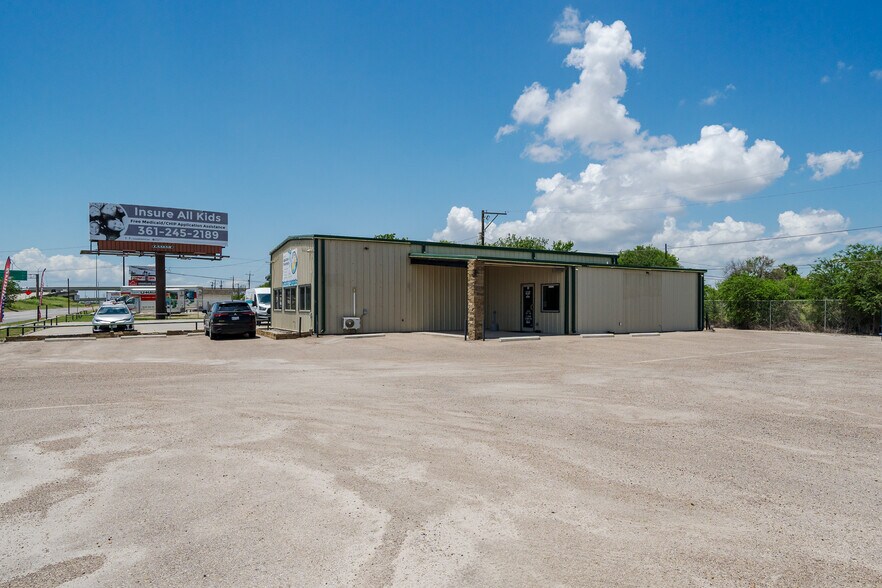 More Photos Of 341 TX Highway 35 Hwy, Gregory Light Distribution For Sale