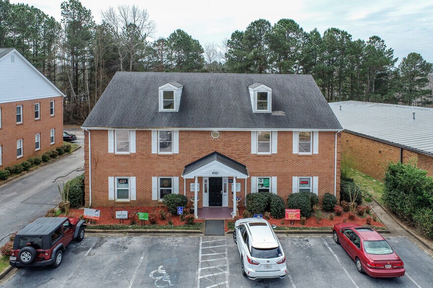 More Photos Of 4327 Mundy Mill Rd, Oakwood Office Residential For Sale