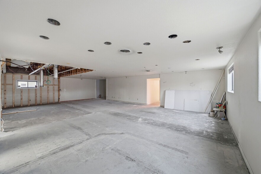 More Photos Of 609 N Grand Ave, Pueblo Storefront Retail Residential For Sale