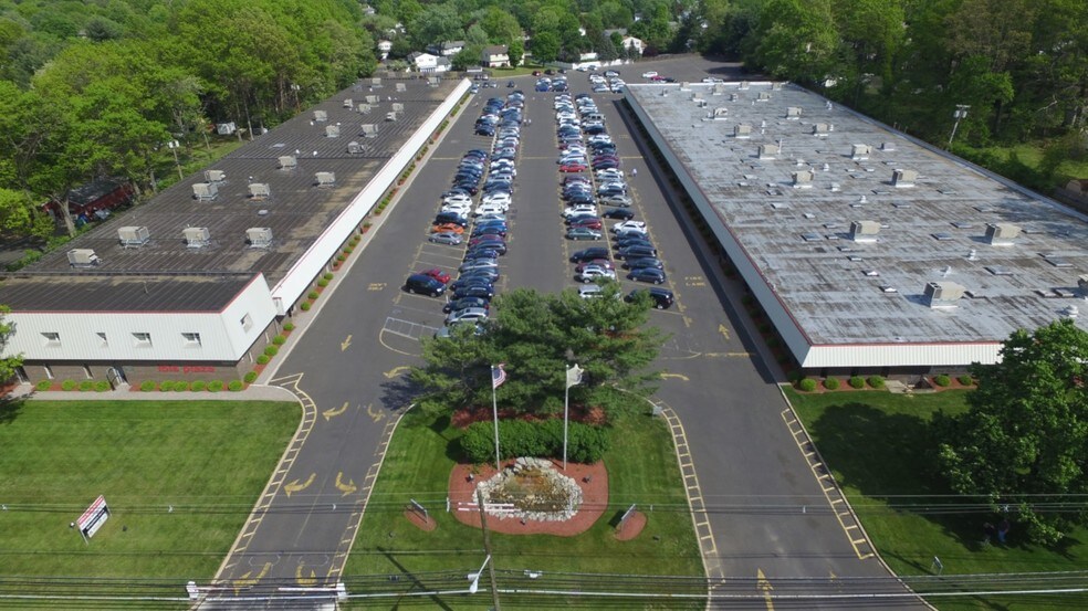 More Photos Of 3535 Quakerbridge Rd, Hamilton Medical For Lease