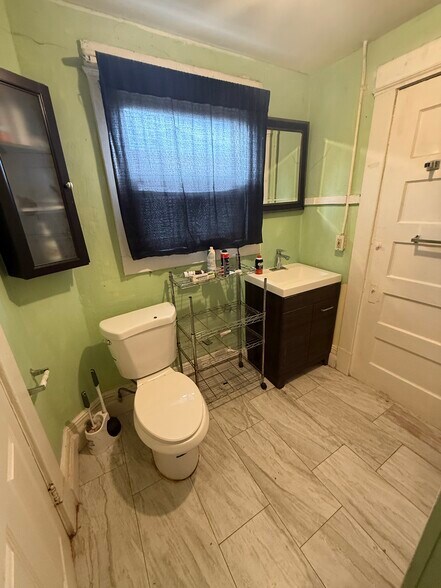 More Photos Of 623-625 S 2nd St, San Jose Dormitory For Sale